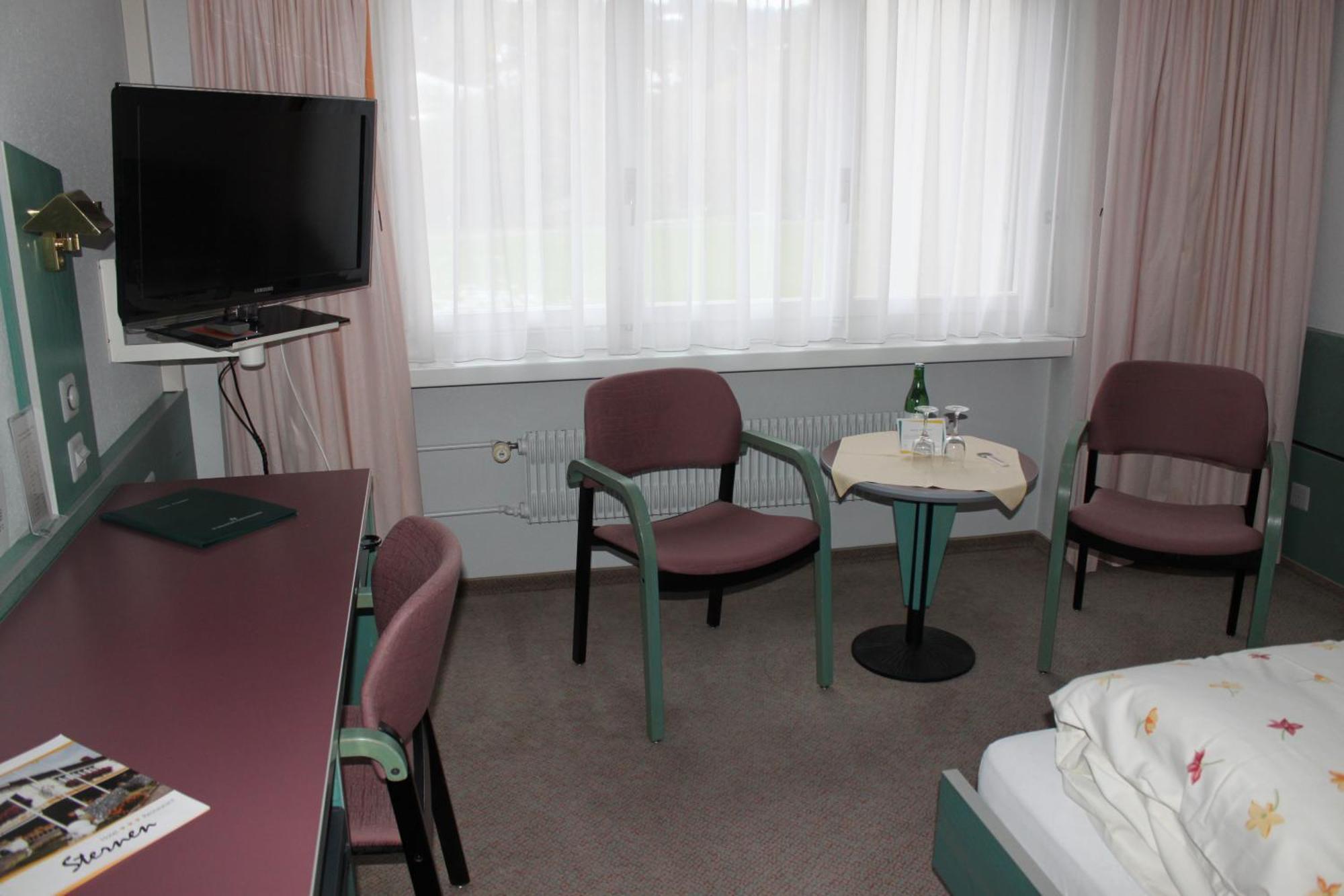 Hotel-Restaurant Sternen Nesslau Værelse billede