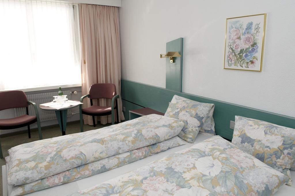 Hotel-Restaurant Sternen Nesslau Værelse billede